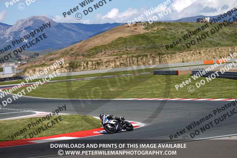 cadwell no limits trackday;cadwell park;cadwell park photographs;cadwell trackday photographs;enduro digital images;event digital images;eventdigitalimages;navarra;no limits trackdays;peter wileman photography;racing digital images;trackday digital images;trackday photos